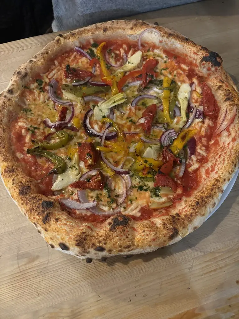 Rustico Neapolitan _Ditchling_slider_image_2