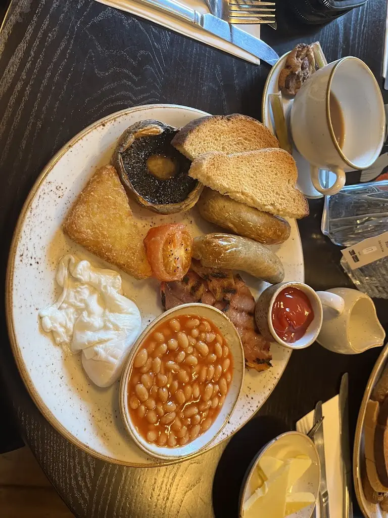 Julie Cox_Drum & Monkey_Dorridge_review