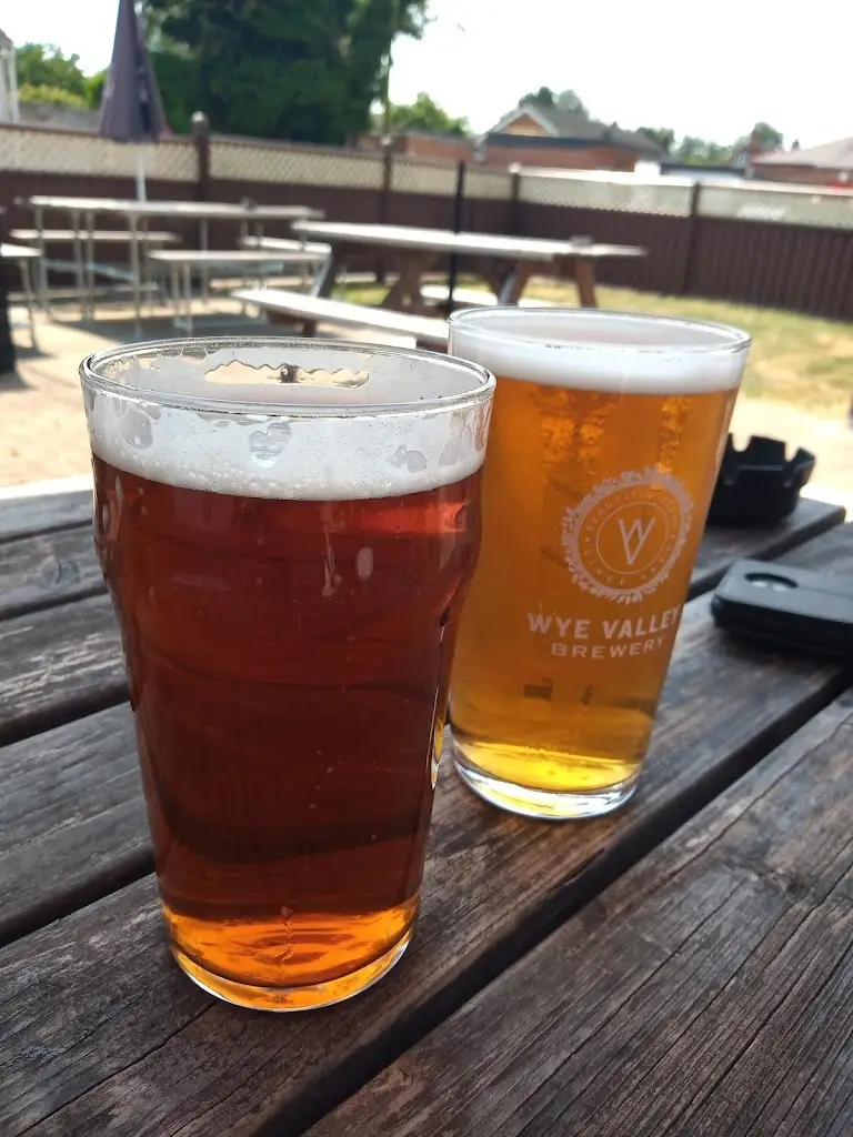 Menu_Coach & Horses_Draycott_image_3