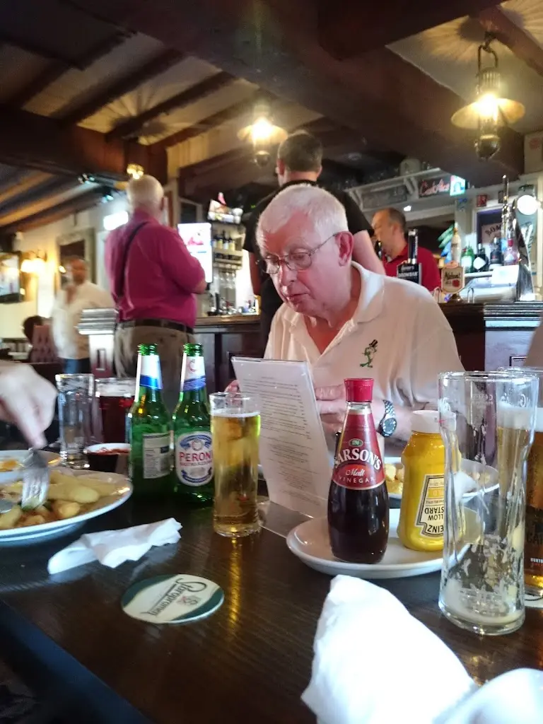 Menu_Coach & Horses_Draycott_image_5