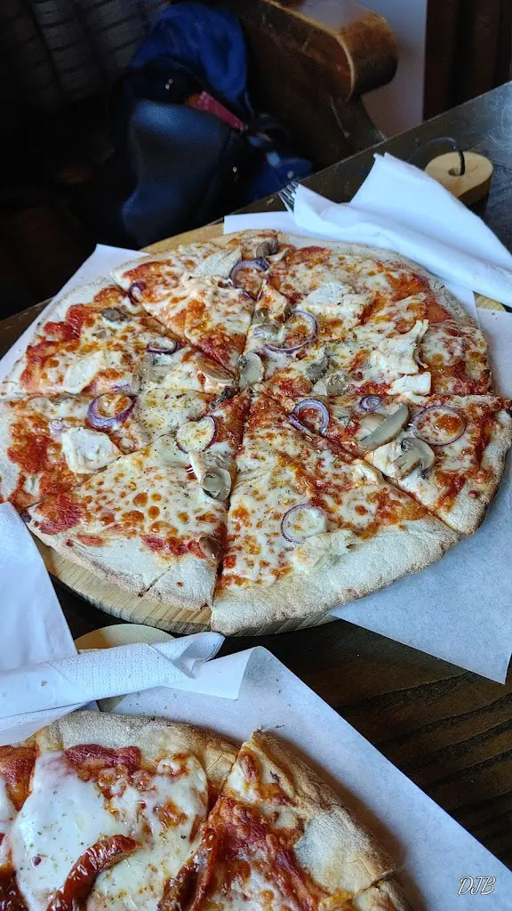 Coach & Horses_Draycott_slider_image_2