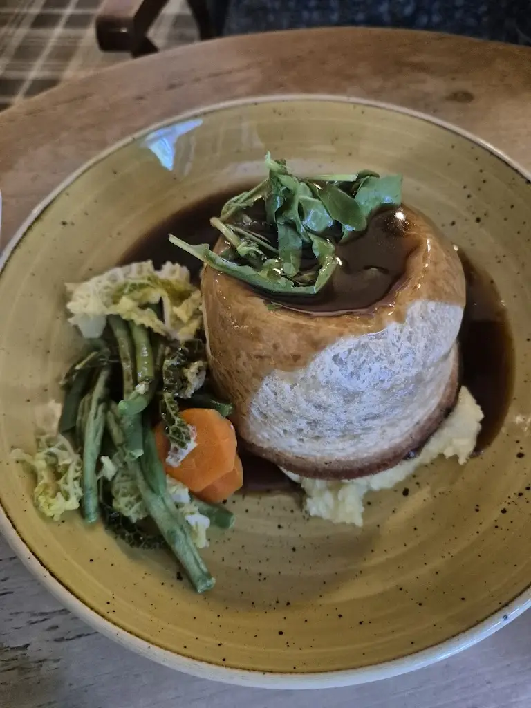 ivan Speed_The Roebuck_Draycott_review