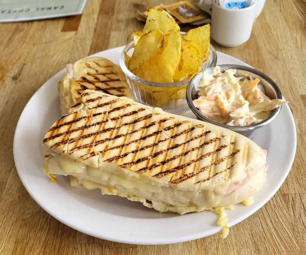 Tim Shanahan_Canal Cottage Cafe_Draycott_review