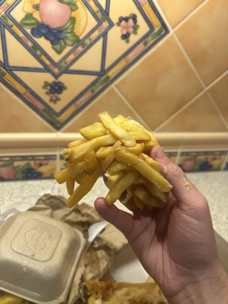 Kieron Bays_Chillys of Askern_Askern_review