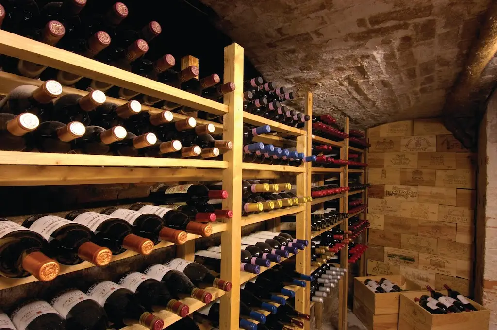 The Lake Isle Restaurant with Rooms restaurant in District of Rutland