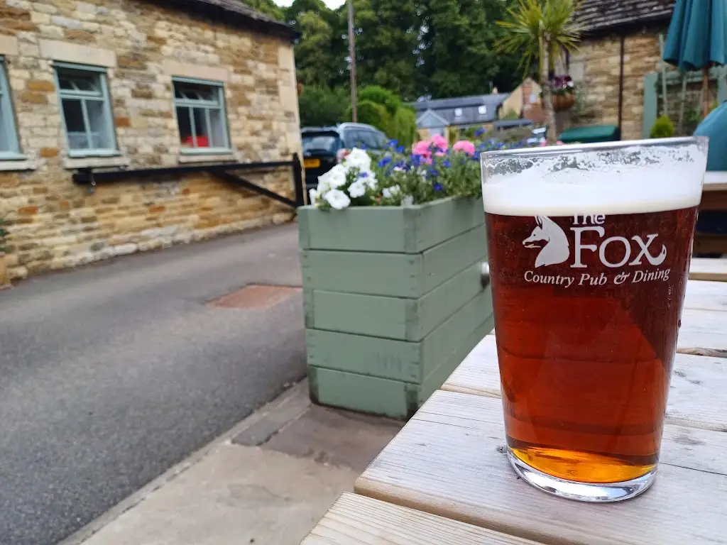 James Gomm_The Fox_District of Rutland_review