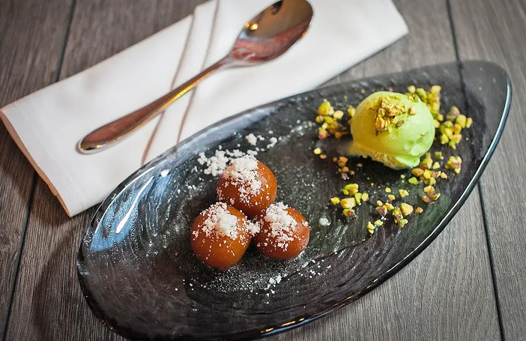 Menu_Sarpech_District of Rutland_image_7