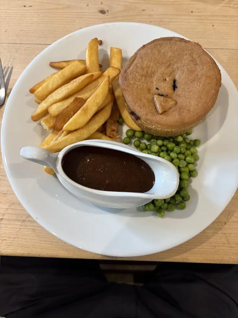 Alan Taylor_Horse & Jockey Inn_District of Rutland_review