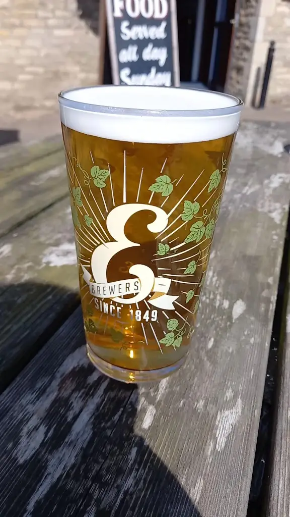 Wheatsheaf_District of Rutland_slider_image_2