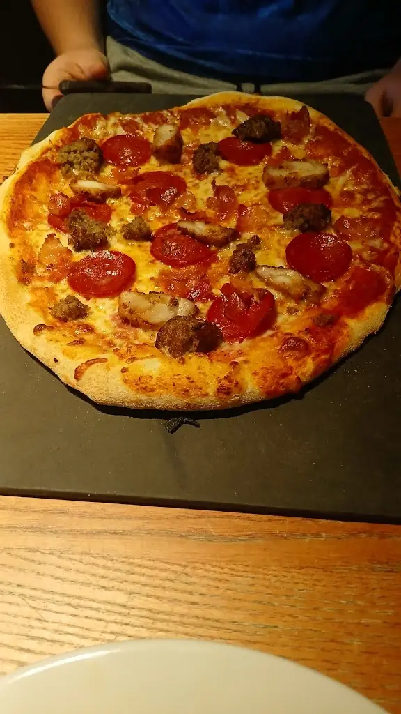 Shaun Staff_Old Buttercross_District of Rutland_review