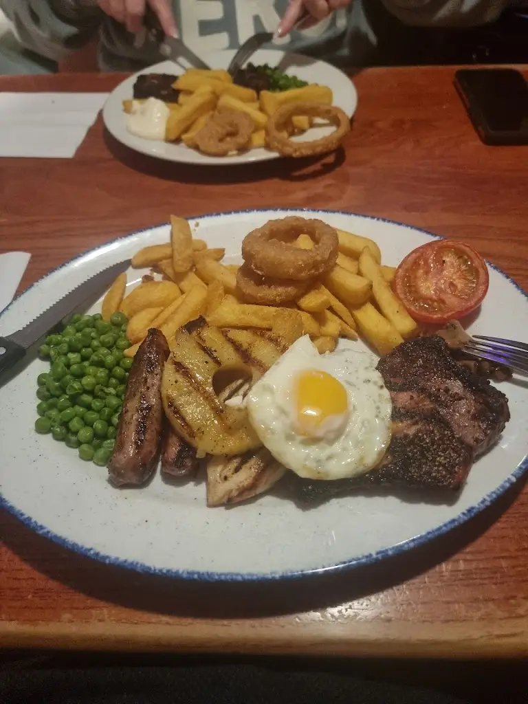 Christian Campbell _Old Buttercross_District of Rutland_review