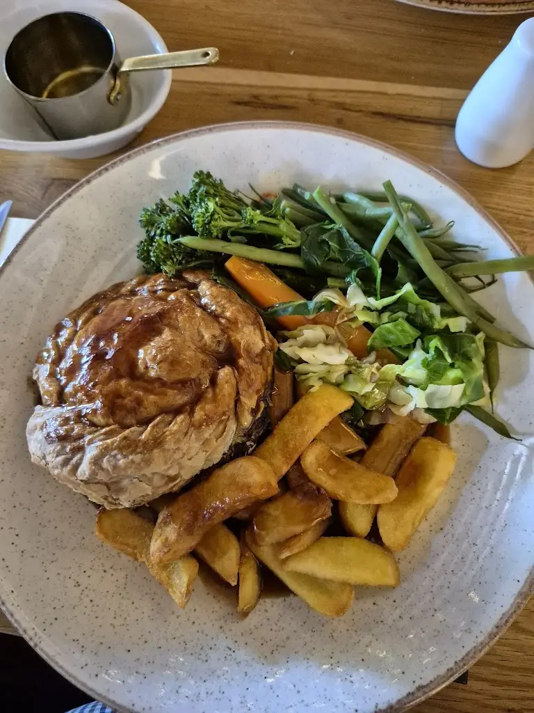 John Douglas_Black Bull Inn_District of Rutland_review