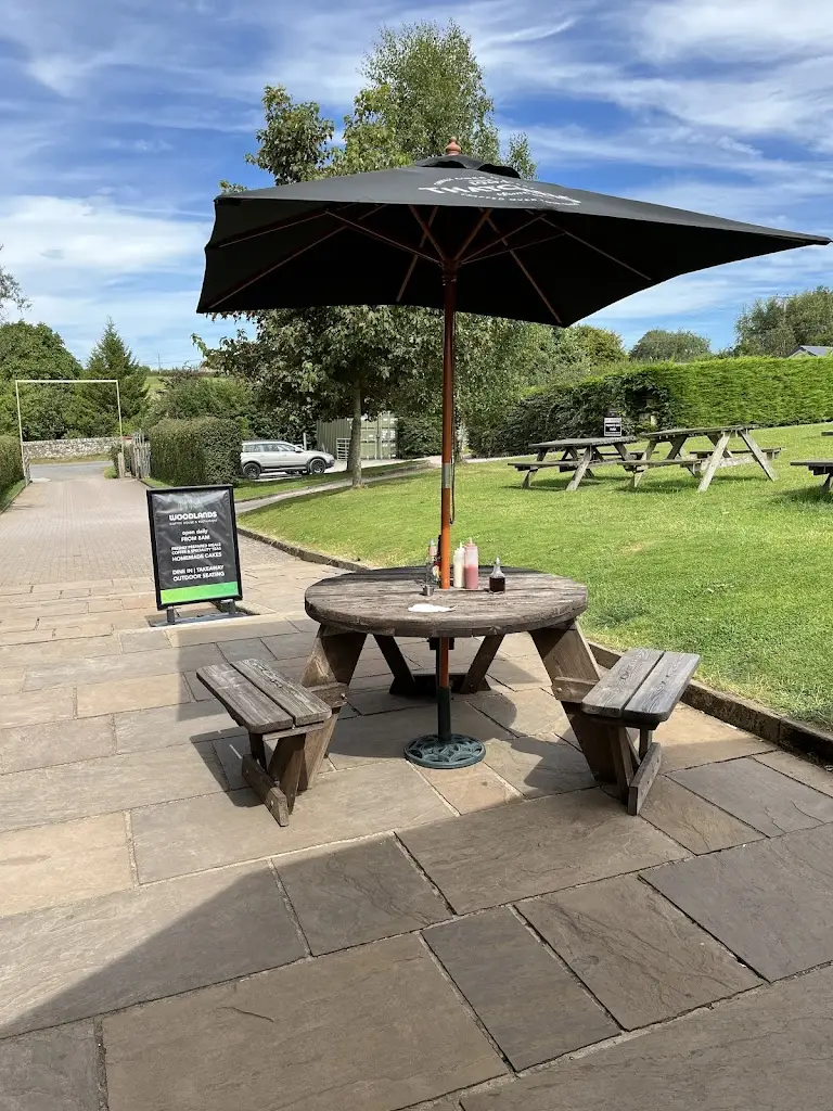 Woodlands Coffee House & Restaurant restaurant in Drybrook