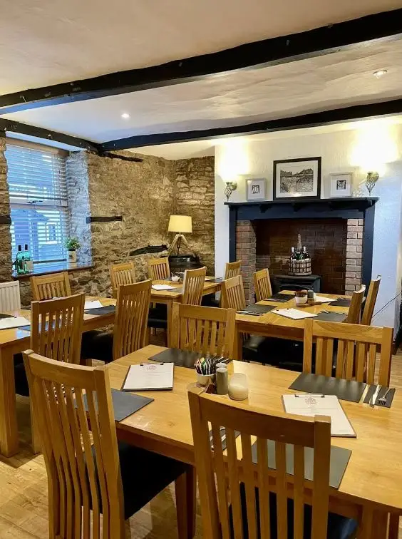 The Yew Tree at Longhope restaurant in Drybrook