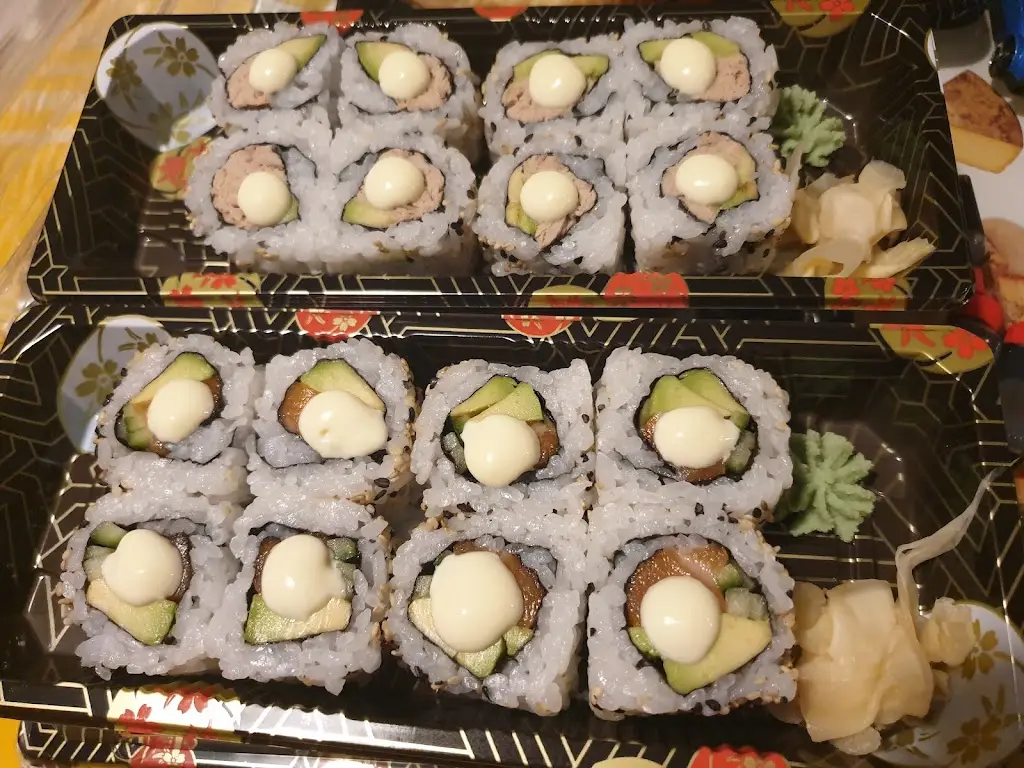 Umami Japanese Restaurant_Dorking_slider_image_2