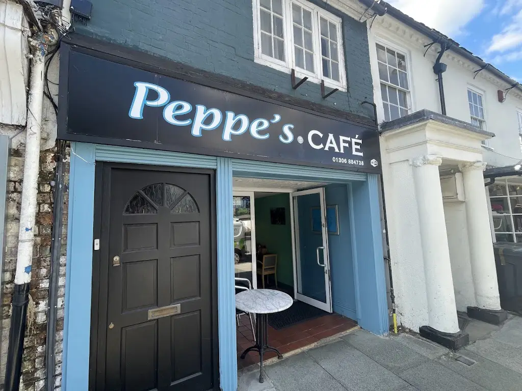 CRAGG66_Peppe's Cafe_Dorking_review