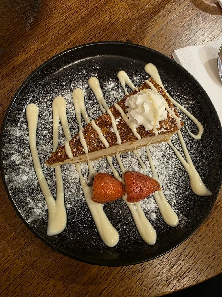 Angel Rogers_Heaven's Kitchen Dorking_Dorking_review