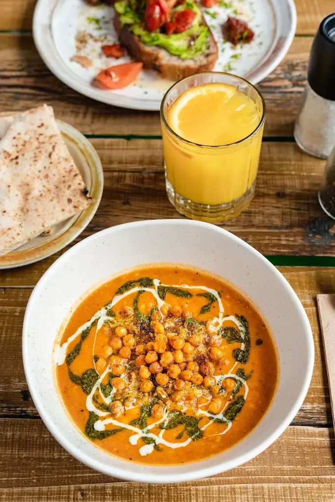 HolmeStores_Dorking_slider_image_2