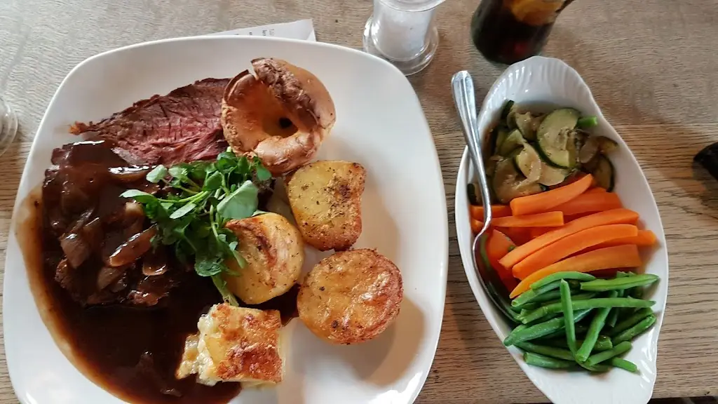 Menu_Kings Arms_Dorking_image_7