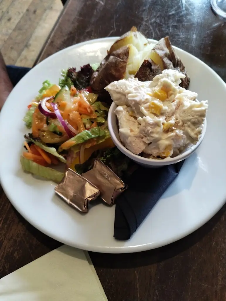 0 “‪O‬”_The Waterfront Harwich_Dovercourt_review