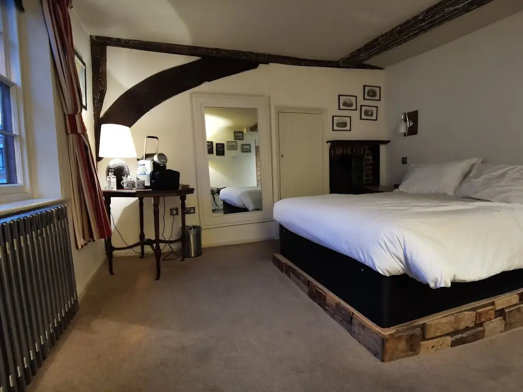 The Alma Inn_Dovercourt_slider_image_3