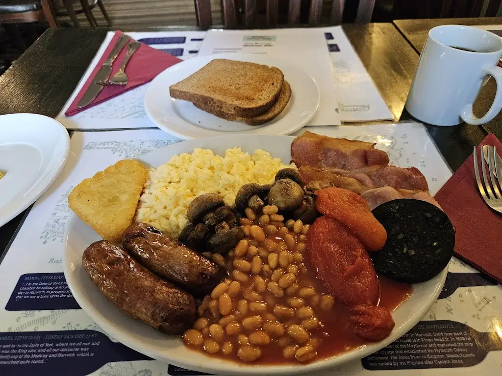 K M_Samuel Pepys_Dovercourt_review