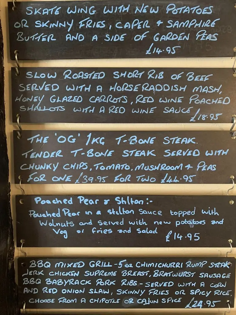 Menu_Ye Olde Cherry Tree, Little Oakley_Dovercourt_imagen_1