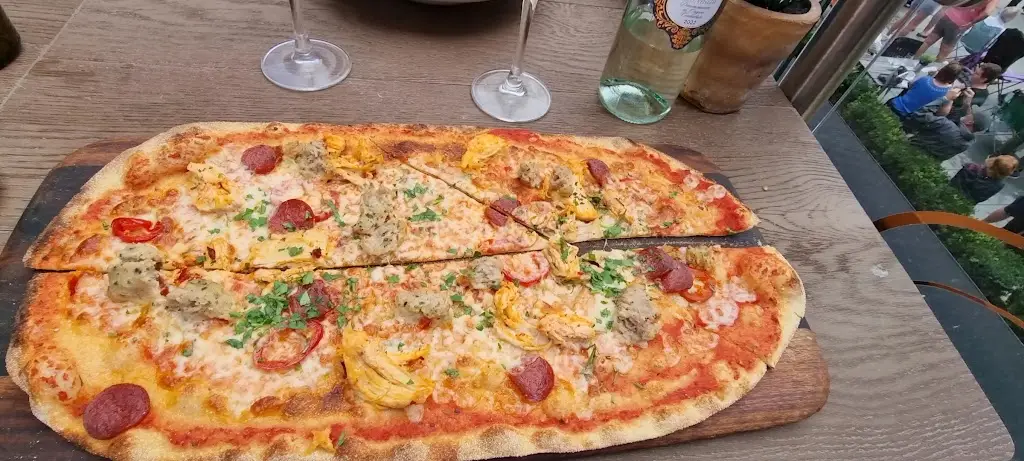 Zizzi - Dorchester_Dorchester_slider_image_2