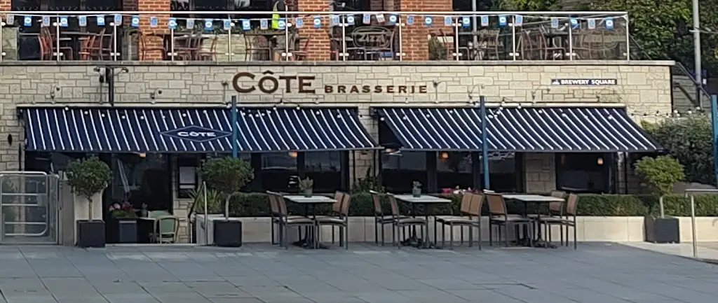 Côte Dorchester_Dorchester_slider_image_3