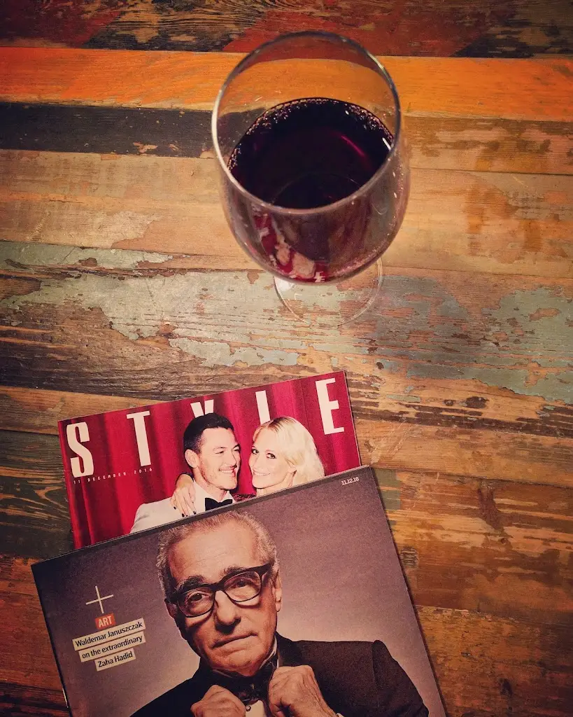 Menu_Vivo Lounge_Dorchester_image_7