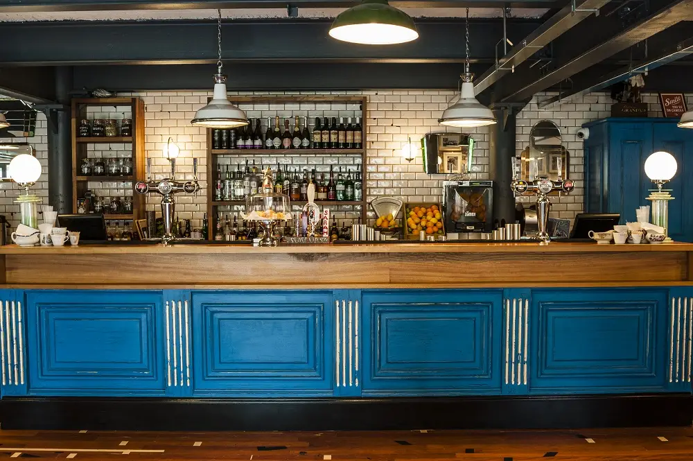 Vivo Lounge restaurant in Dorchester