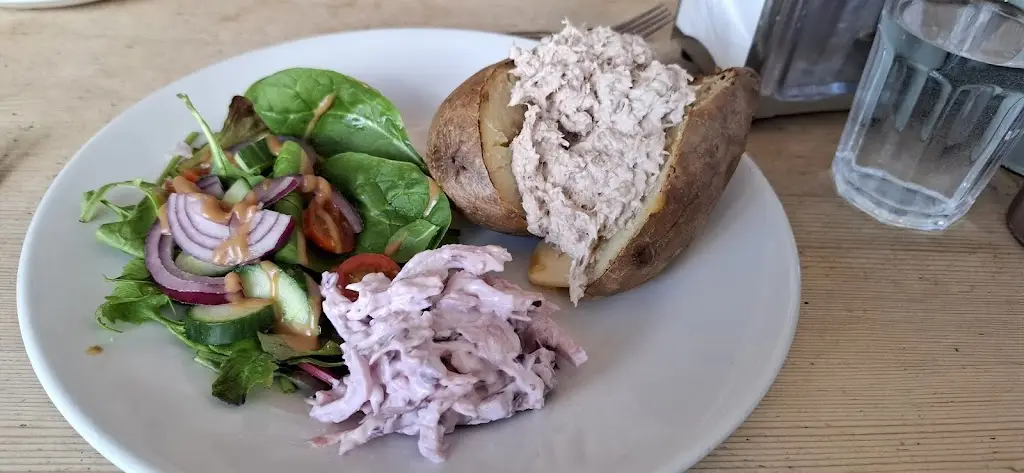 T Spence_Potters Cafe Bistro_Dorchester_review