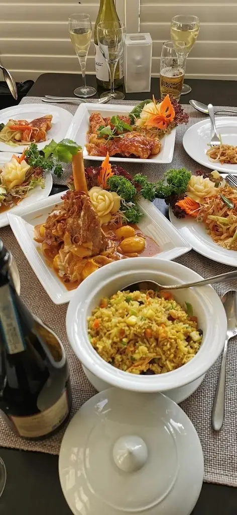 The King and Thai Restaurant_Dorchester_slider_image_2