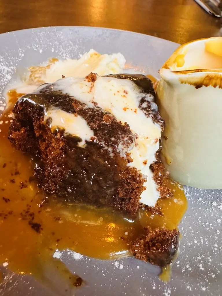 Unknown Hush_The Angel at Holmesfield_Dronfield_review