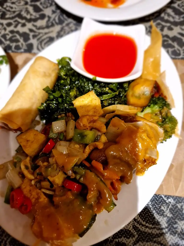 Simply Chinese Dronfield_Dronfield_slider_image_3