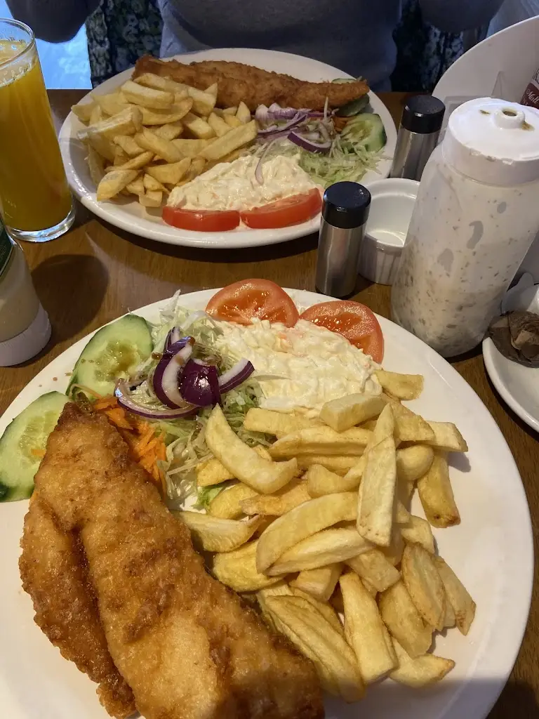 Jackie Palmer-Hibbert_Downham Cafe_Downham Market_review