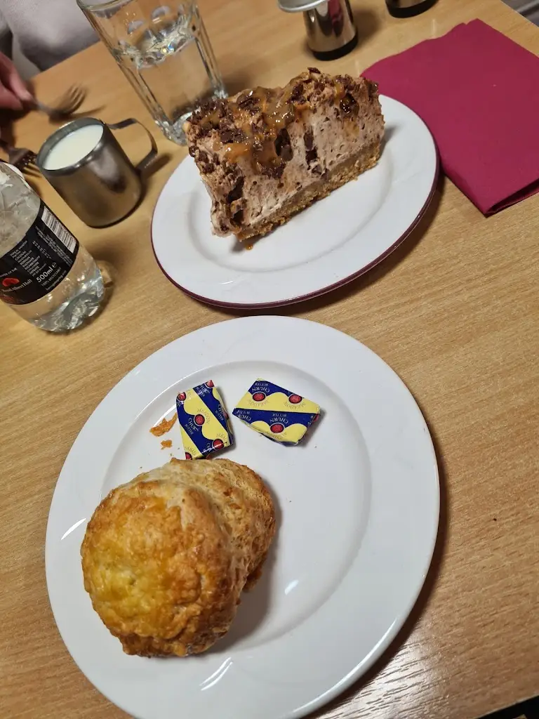 Heidi Ashby_Reeds Cafe_Downham Market_review