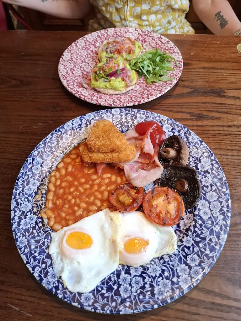 The Whalebone - JD Wetherspoon_Downham Market_slider_image_2