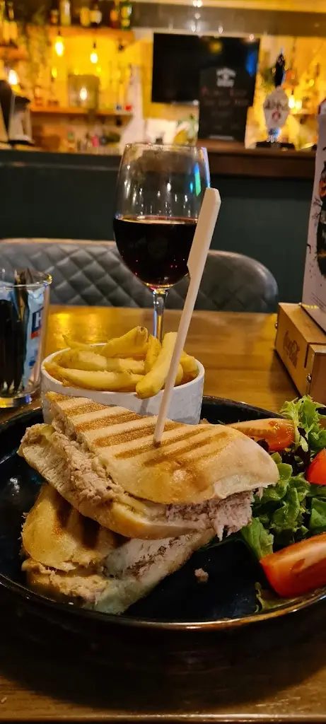 Menu_The Old White Bell_Downham Market_image_5