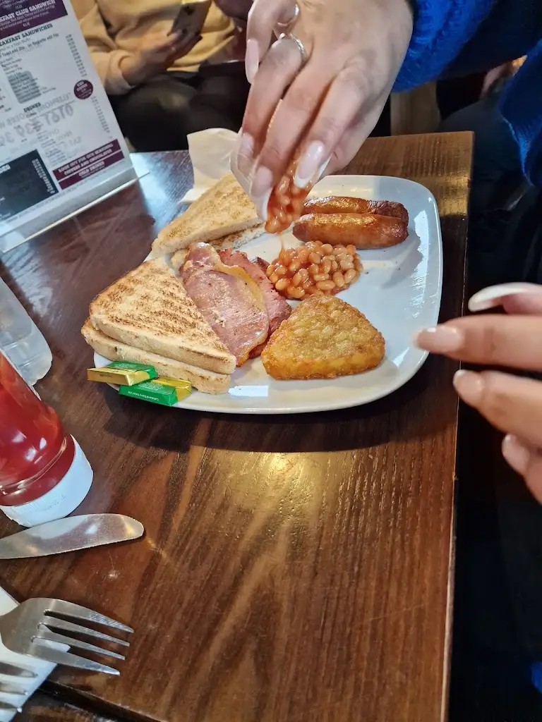 Menu_Globe Canteen & Coffee_Dukinfield_image_5