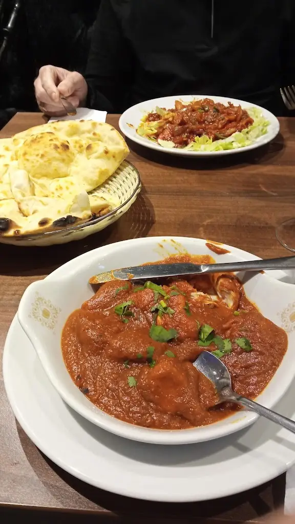 Menu_Rice n' Spice_Dukinfield_image_2