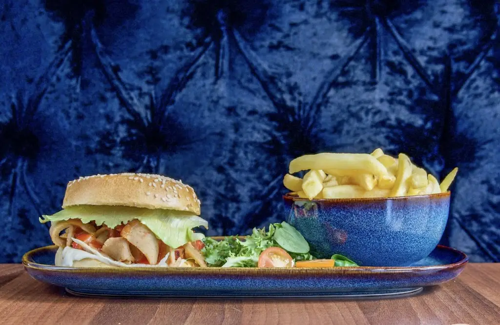 Rice n' Spice_Dukinfield_slider_image_3