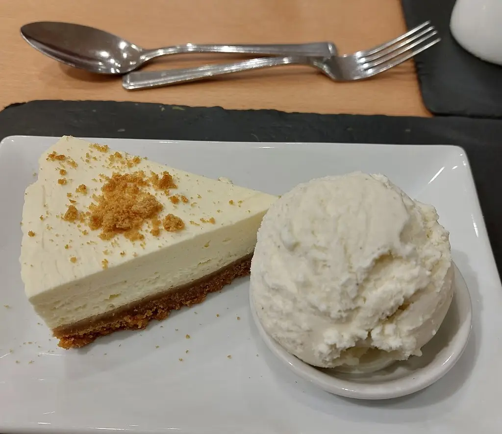 Menu_Stuarts of Driffield Fish & Chips_Driffield_image_7