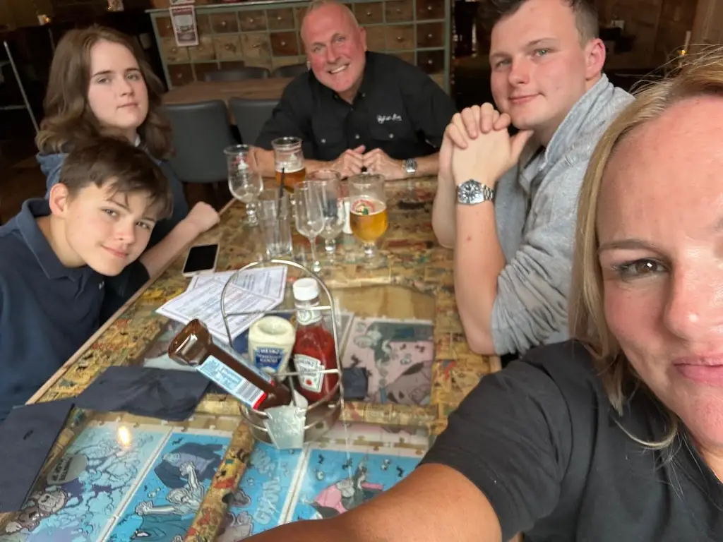 Dan Hart_Forty One_Driffield_review