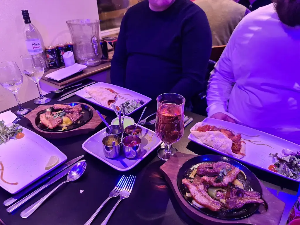 Menu_Bollywood Indian_Driffield_image_6