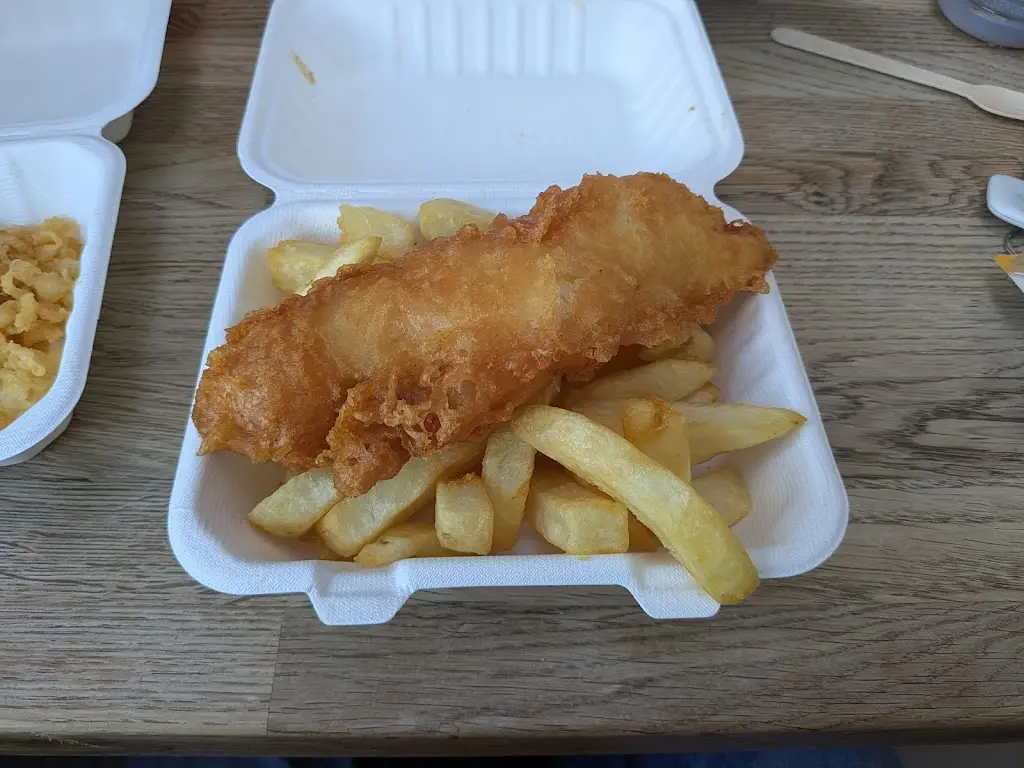 Steven Loveland_The Scrap Box_Dunnington_review