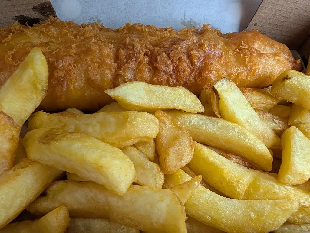 Oliver Stones_The Scrap Box_Dunnington_review