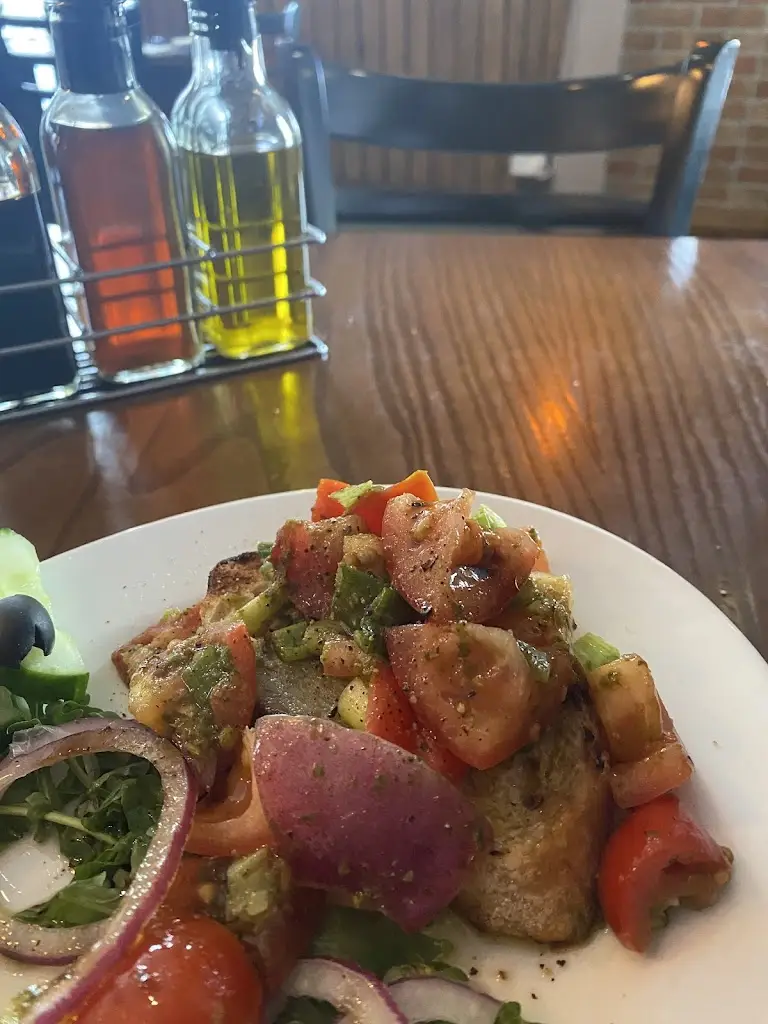 Emma Mcintyre_Giovanni's Droylsden_Droylsden_review