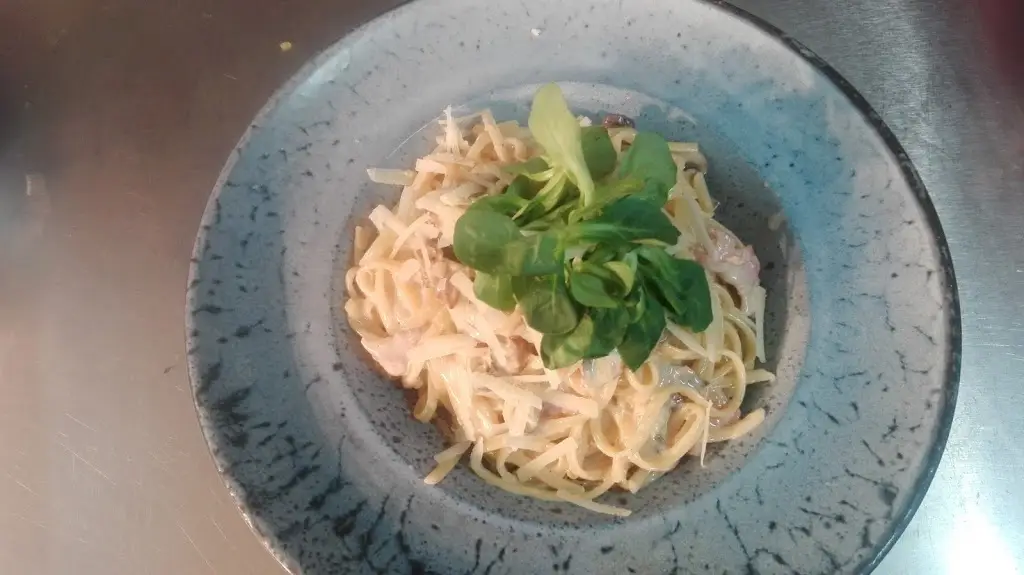 Menu_Pig On The Wall_Droylsden_image_8