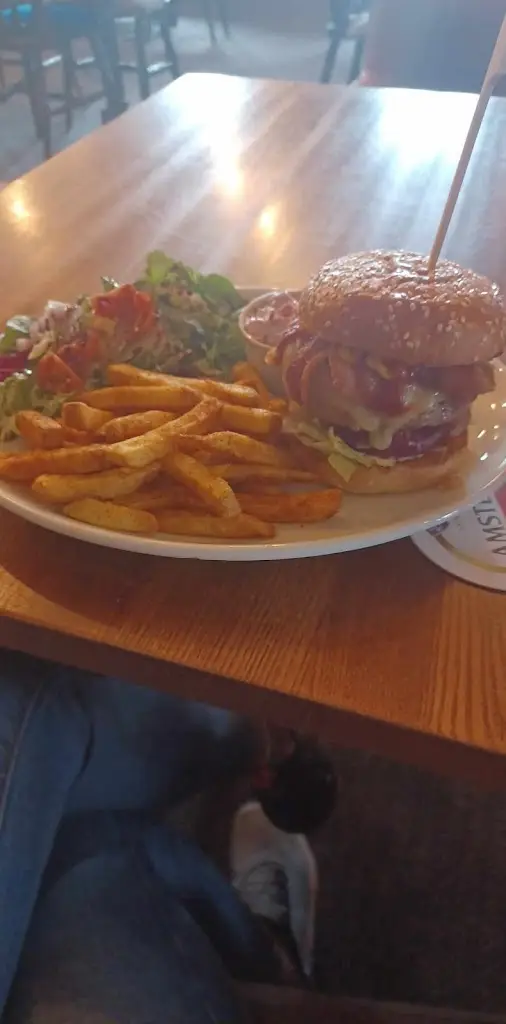 Menu_Pig On The Wall_Droylsden_image_9